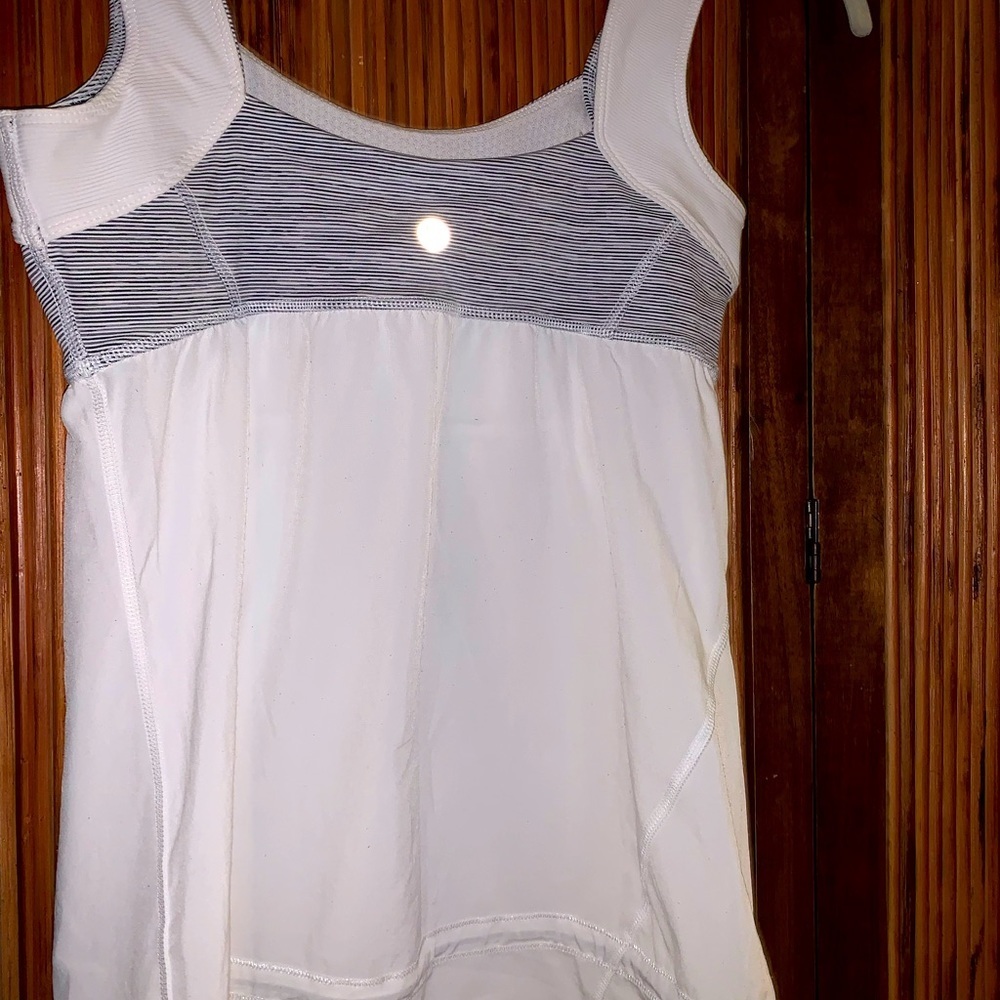 White Lululemon tank top size 4